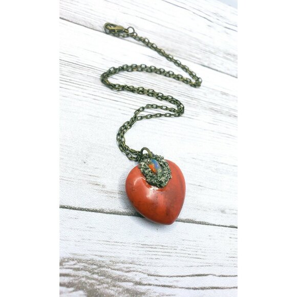 Red jasper heart and opal crystal necklace handmade - Picture 7 of 12